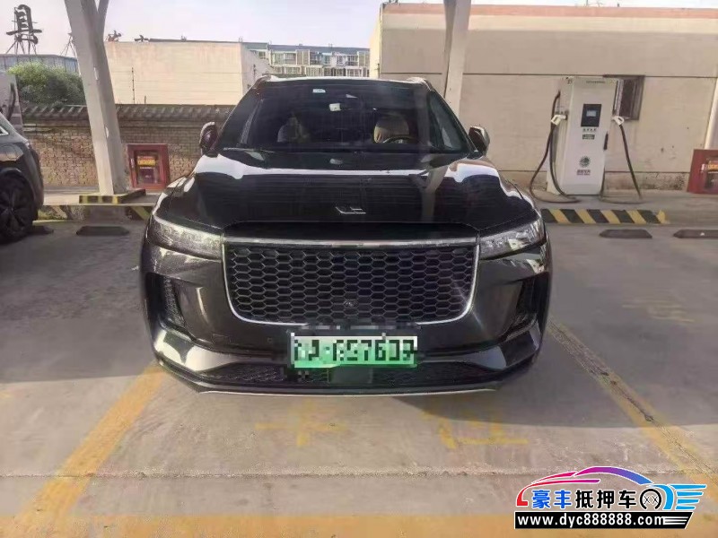23年理想ONE轿车抵押车出售