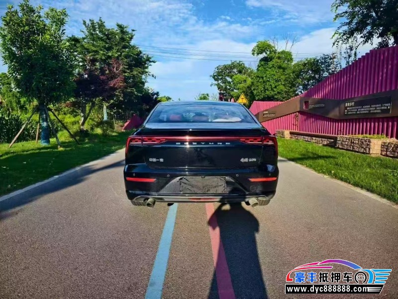 24年奔腾B70轿车抵押车出售