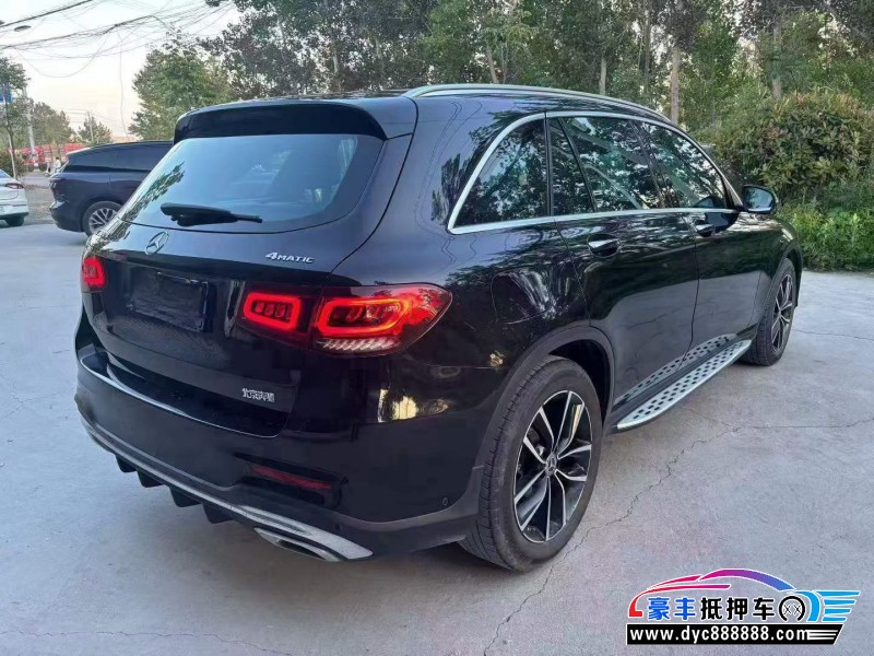 21年奔驰GLC轿车抵押车出售