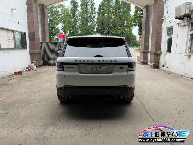15年路虎揽胜运动轿车抵押车出售