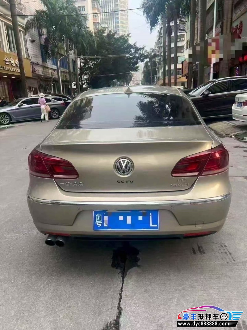 18年大众CC轿车抵押车出售