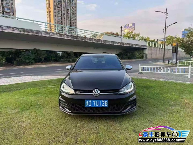 18年大众高尔夫轿车抵押车出售