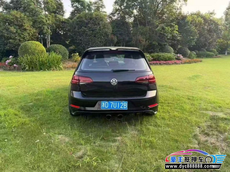 18年大众高尔夫轿车抵押车出售