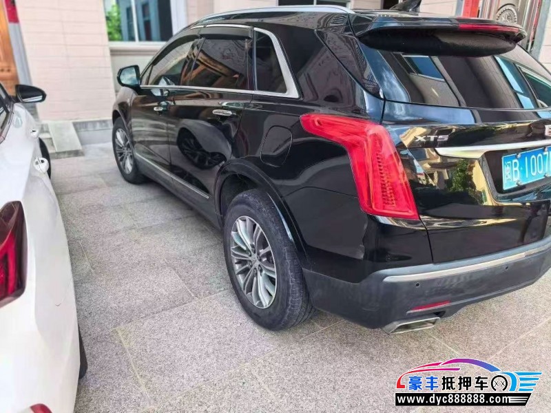 17年凯迪拉克XT5轿车抵押车出售