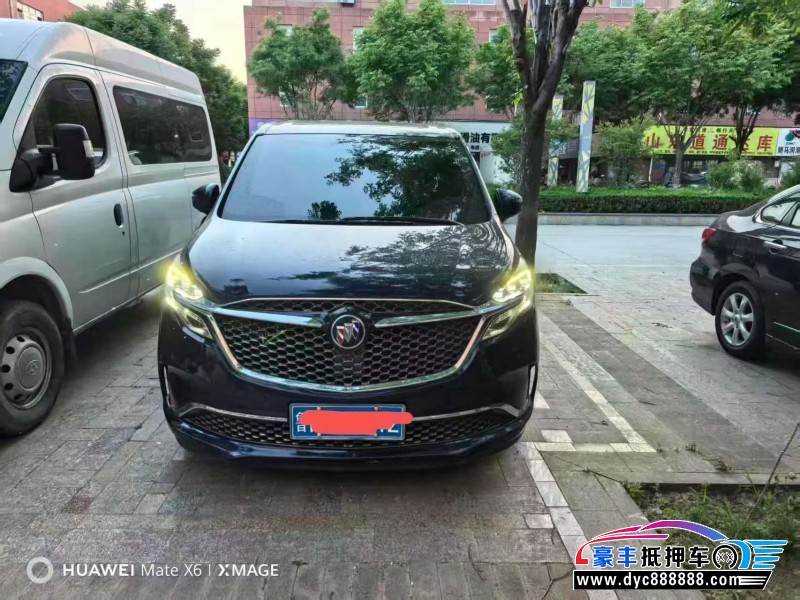 20年别克GL8轿车抵押车出售