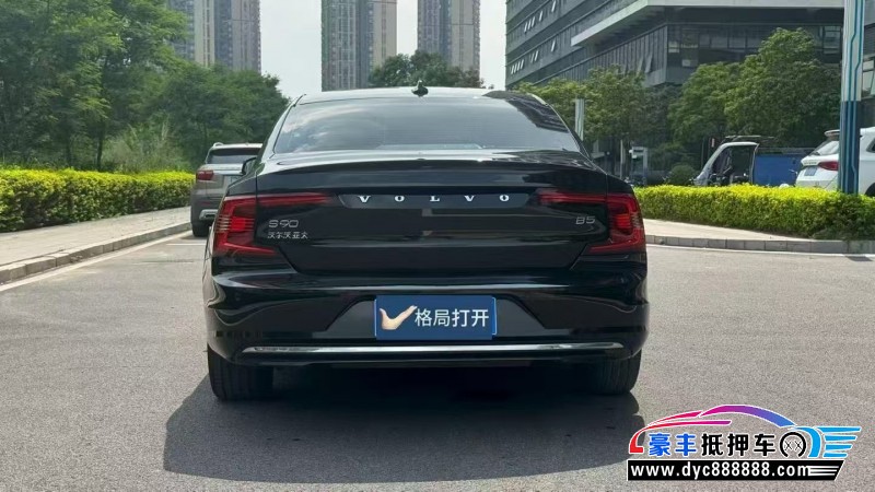 21年沃尔沃S90轿车抵押车出售