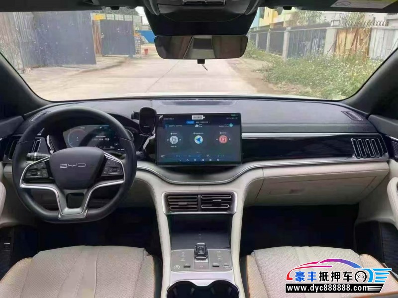 23年比亚迪宋轿车抵押车出售