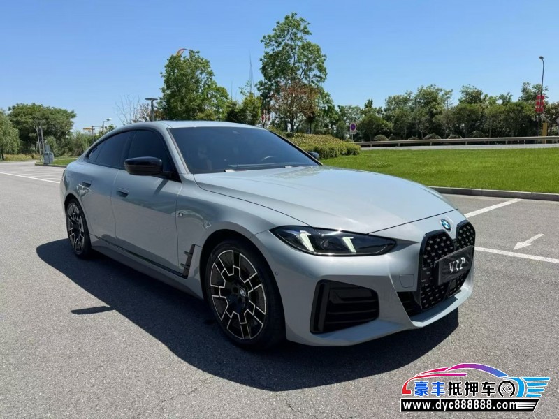 25年宝马4系轿车抵押车出售