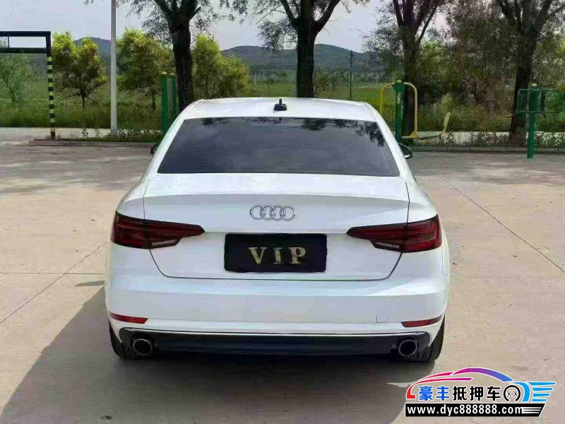 19年奥迪A4L轿车抵押车出售