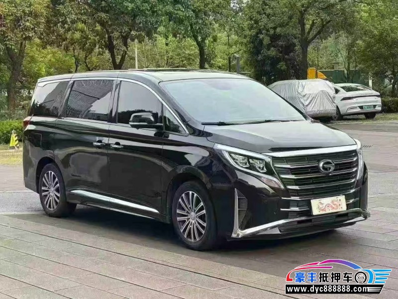 22年传祺M8轿车抵押车出售