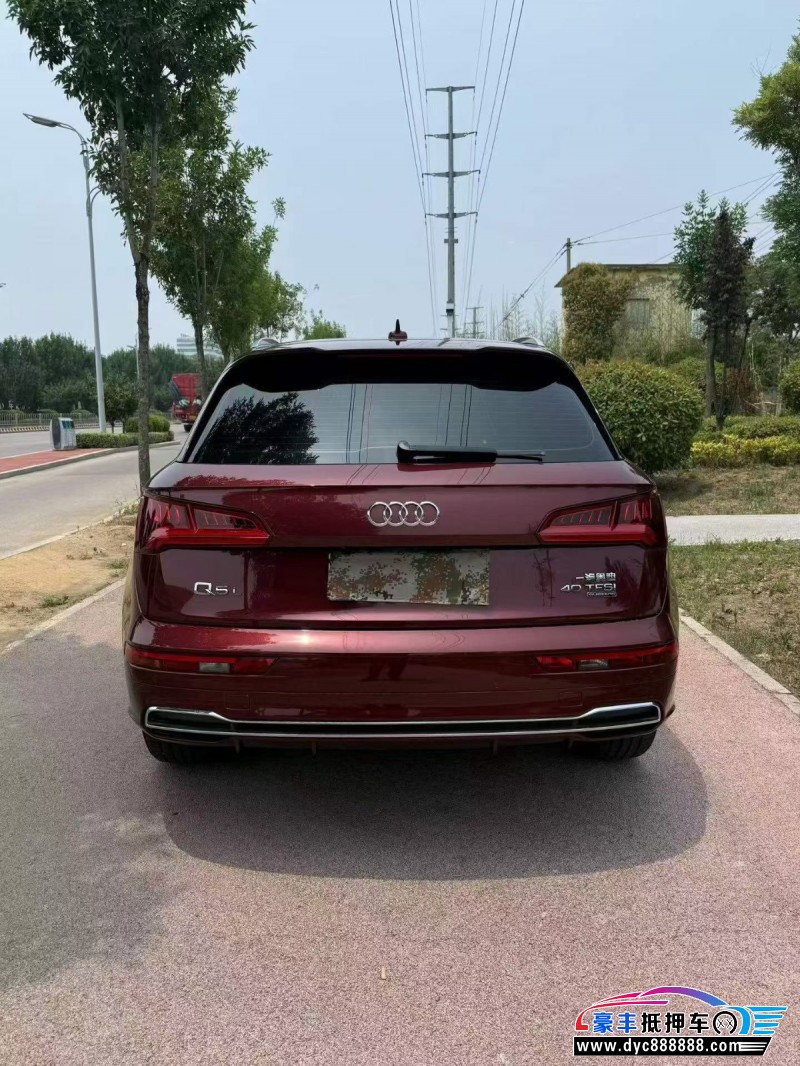 19年奥迪Q5轿车抵押车出售