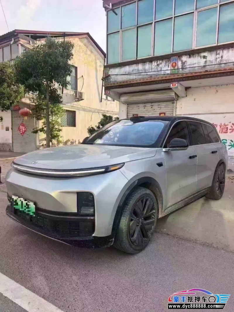 25年理想L9MPV抵押车出售
