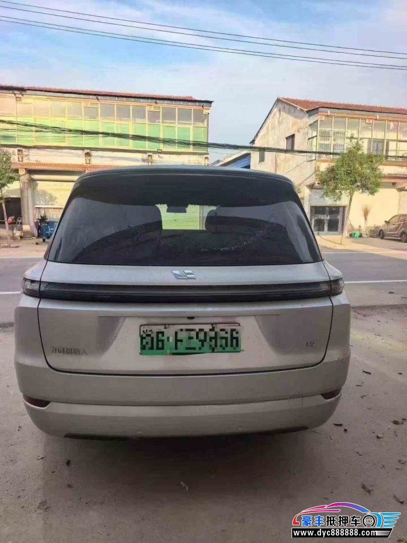25年理想L9MPV抵押车出售