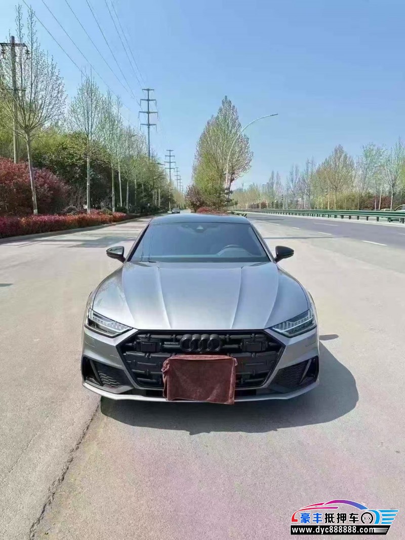 抵押车出售24年奥迪A7轿车