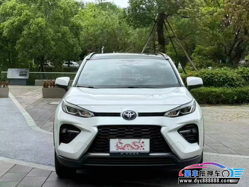 抵押车出售23年丰田威兰达轿车