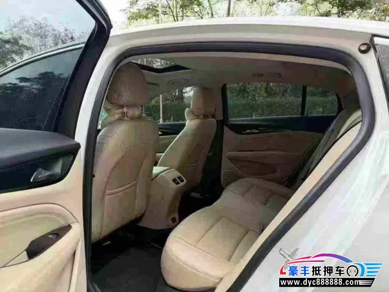 21年别克君威轿车抵押车出售