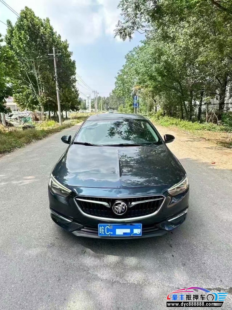 抵押车出售20年别克君威轿车