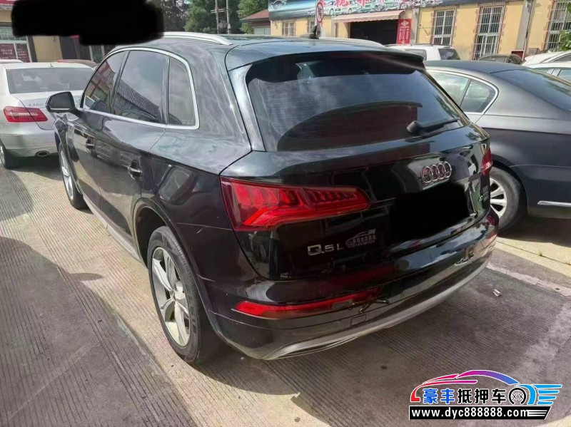 20年奥迪Q5轿车抵押车出售