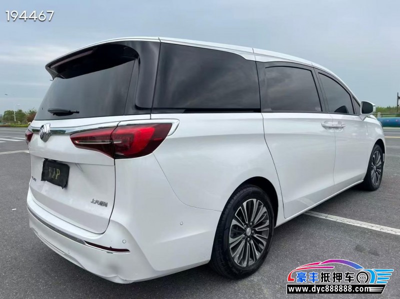 21年别克GL8轿车抵押车出售