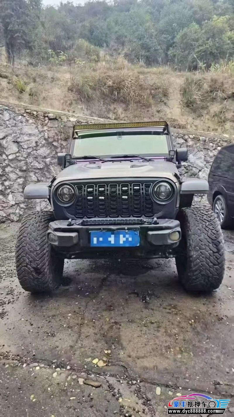 抵押车出售18年Jeep牧马人轿车