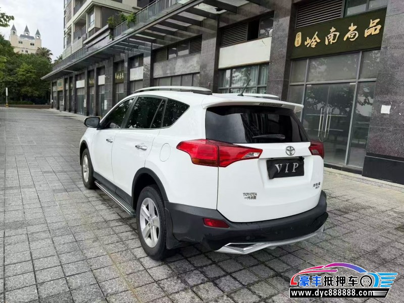 15年丰田RAV4轿车抵押车出售