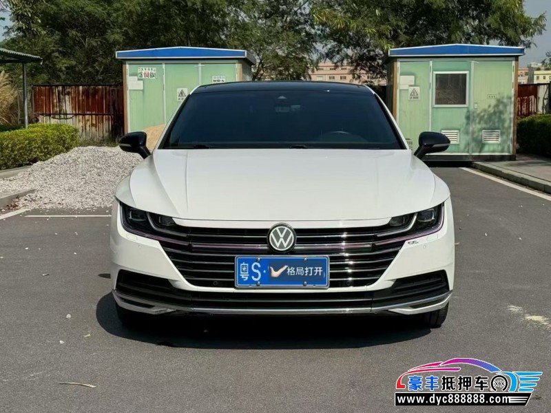 抵押车出售20年大众CC轿车