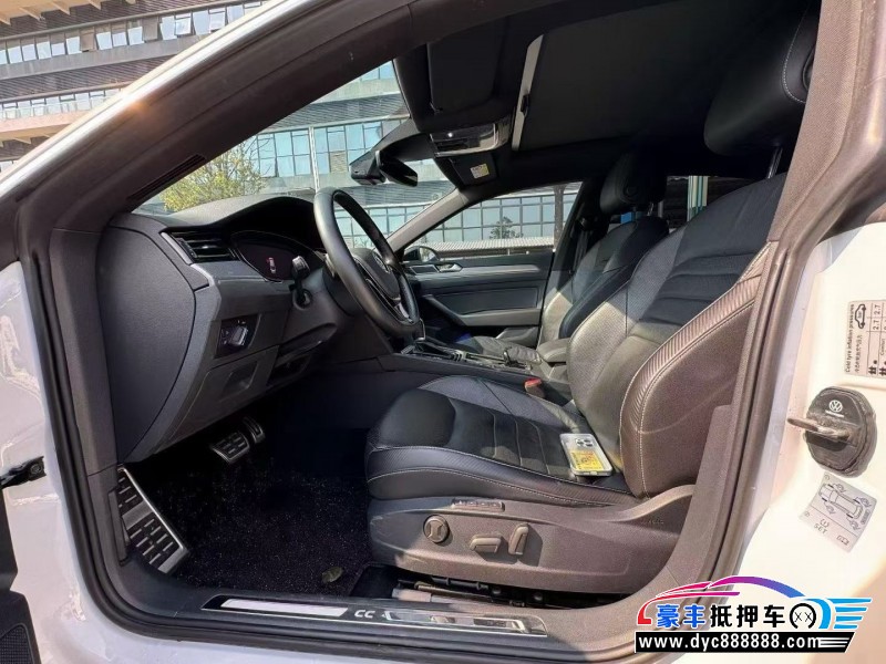 20年大众CC轿车抵押车出售