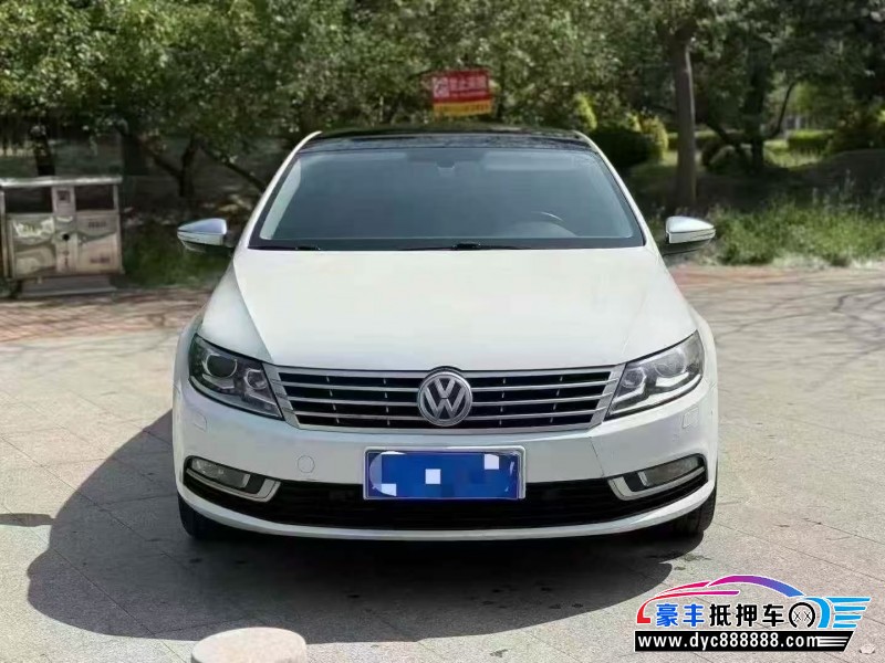 抵押车出售17年大众CC轿车