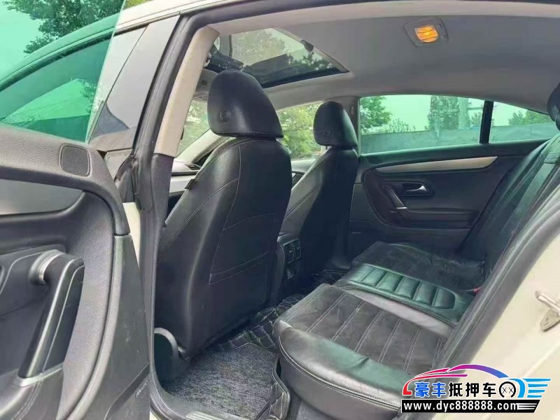 12年大众CC轿车抵押车出售