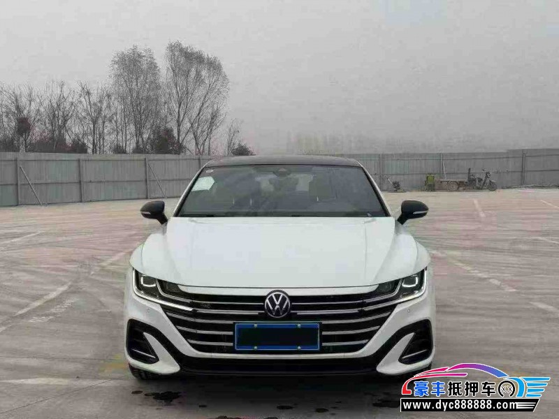 抵押车出售25年大众CC轿车