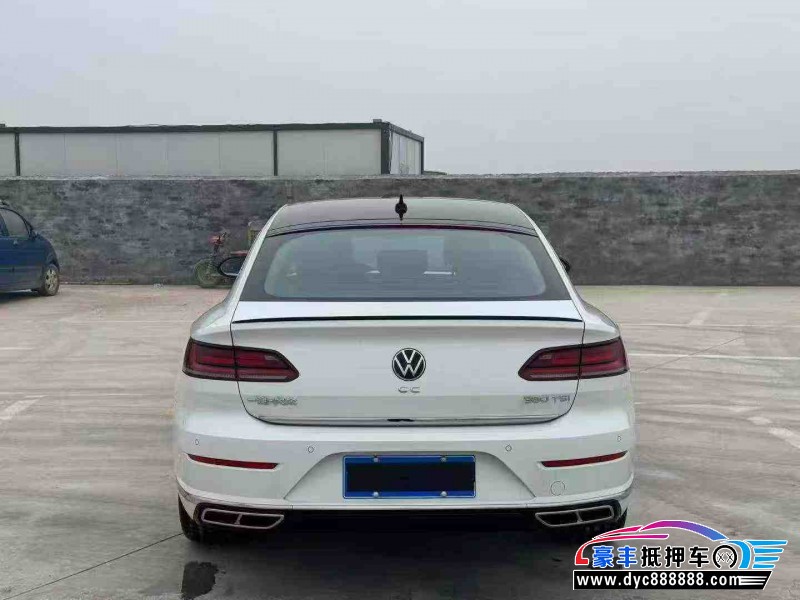 25年大众CC轿车抵押车出售