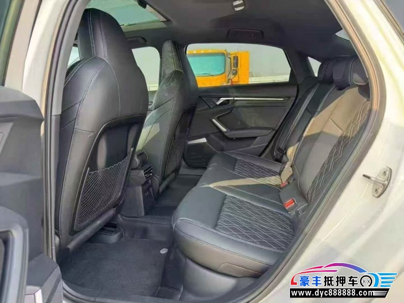 25年奥迪A3轿车抵押车出售