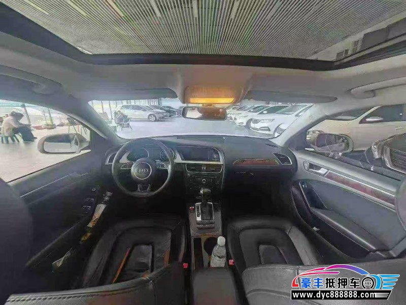 13年奥迪A4轿车抵押车出售
