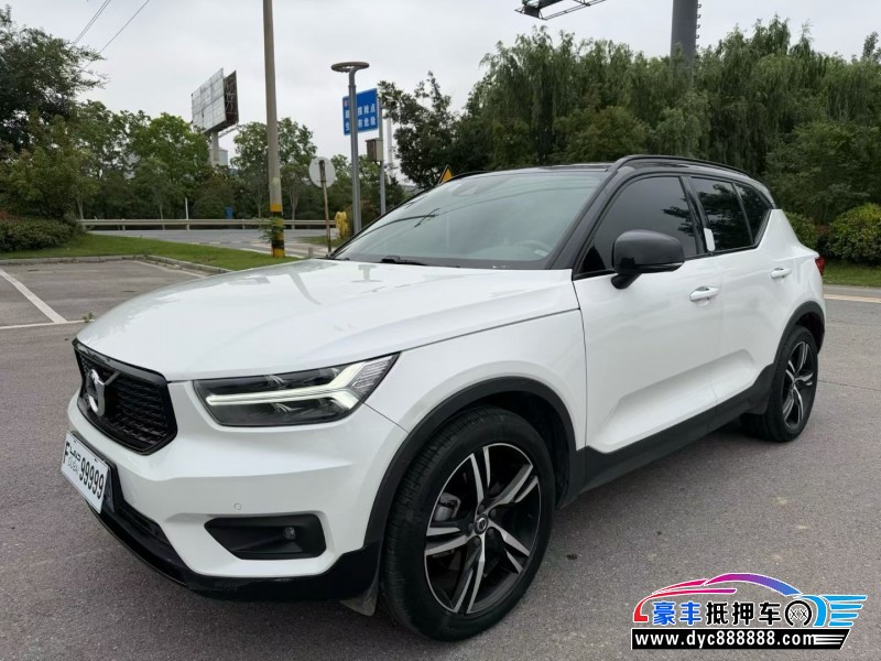 19年沃尔沃XC40轿车抵押车出售