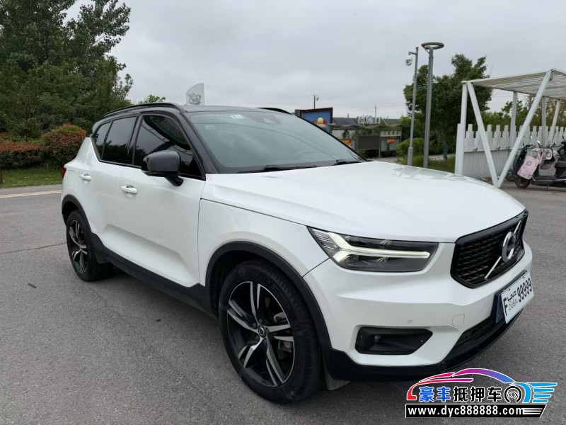 19年沃尔沃XC40轿车抵押车出售