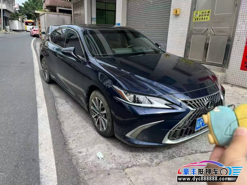 23年雷克萨斯ES轿车抵押车出售