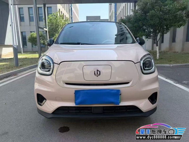 23年零跑T03轿车抵押车出售