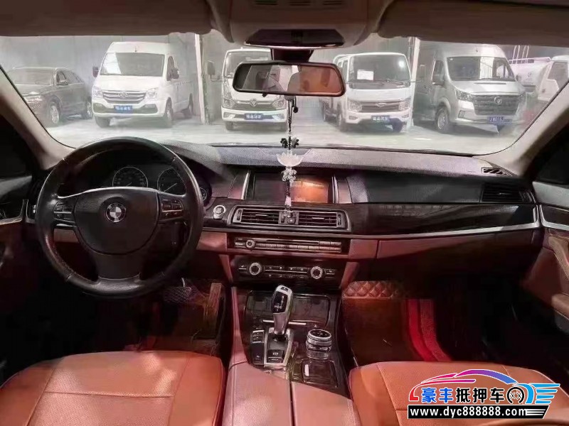 15年宝马5系轿车抵押车出售