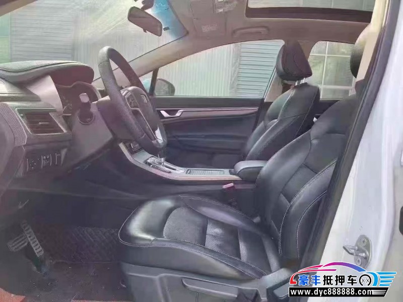 17年吉利帝豪轿车抵押车出售