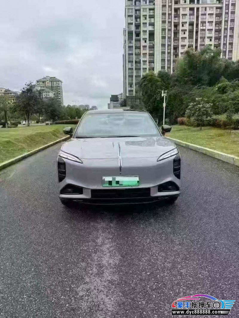 26年红旗天工08轿车抵押车出售