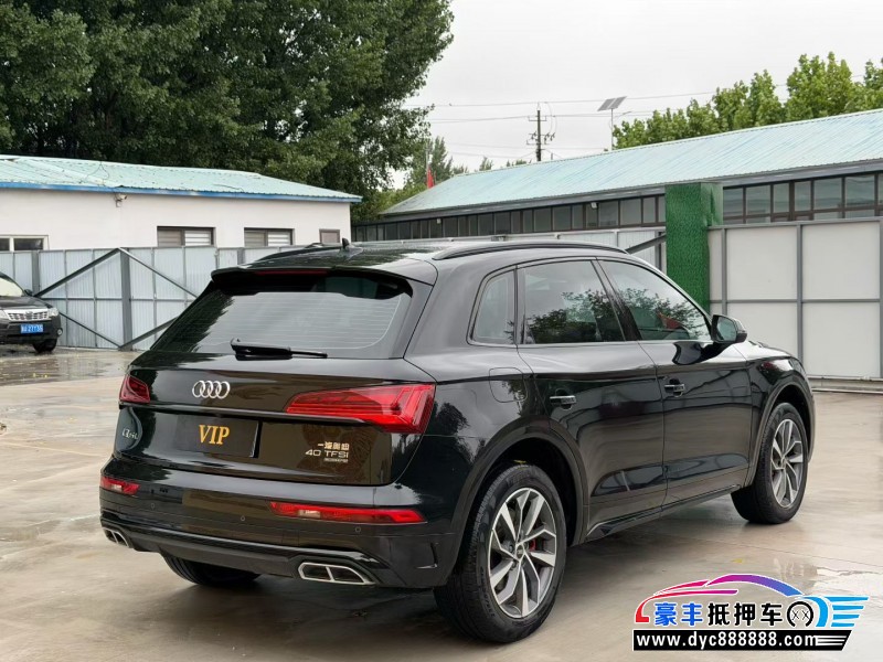 24年奥迪Q5轿车抵押车出售