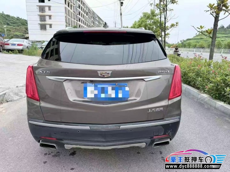 16年凯迪拉克XT5轿车抵押车出售