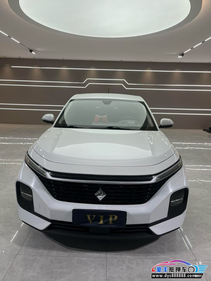 21年宝骏RC5轿车抵押车出售