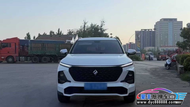 抵押车出售21年宝骏RS3轿车