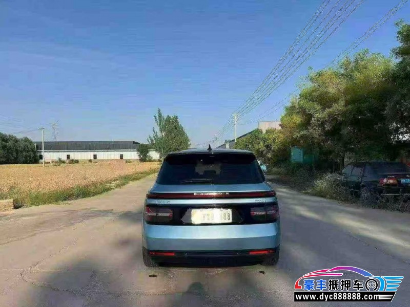 20年宝骏宝骏RM5轿车抵押车出售