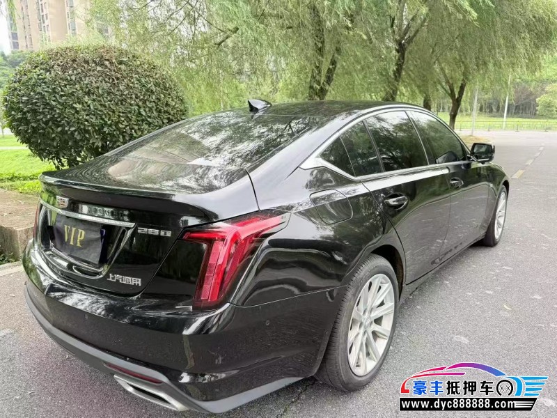 22年凯迪拉克CT5轿车抵押车出售