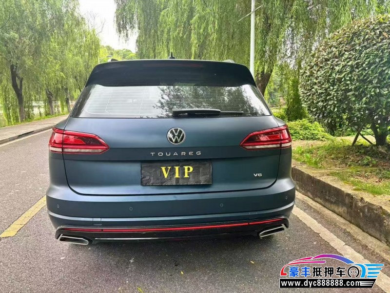 21年大众途锐轿车抵押车出售
