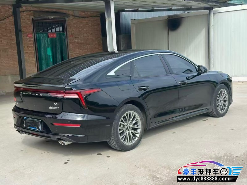 24年奔腾B70轿车抵押车出售