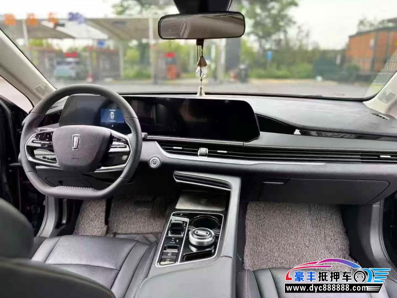 25年奔腾B70轿车抵押车出售