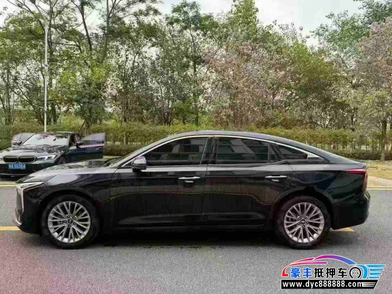 23年奔腾B70轿车抵押车出售